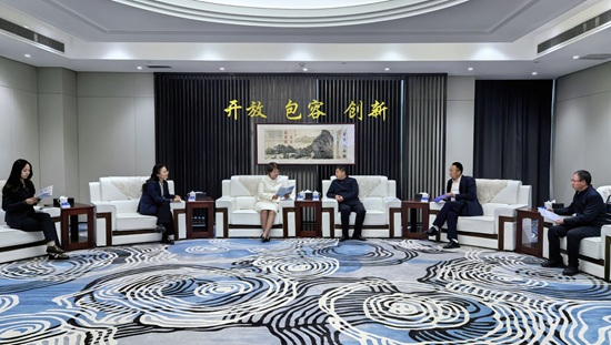 e803ed353f227da53acf8ac53a8ba7d.jpg