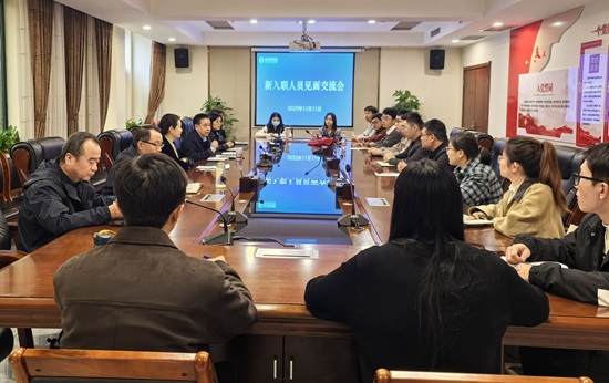 121762912205807449.jpg afd76d81e4615db1682c92d1fe9b286.jpg